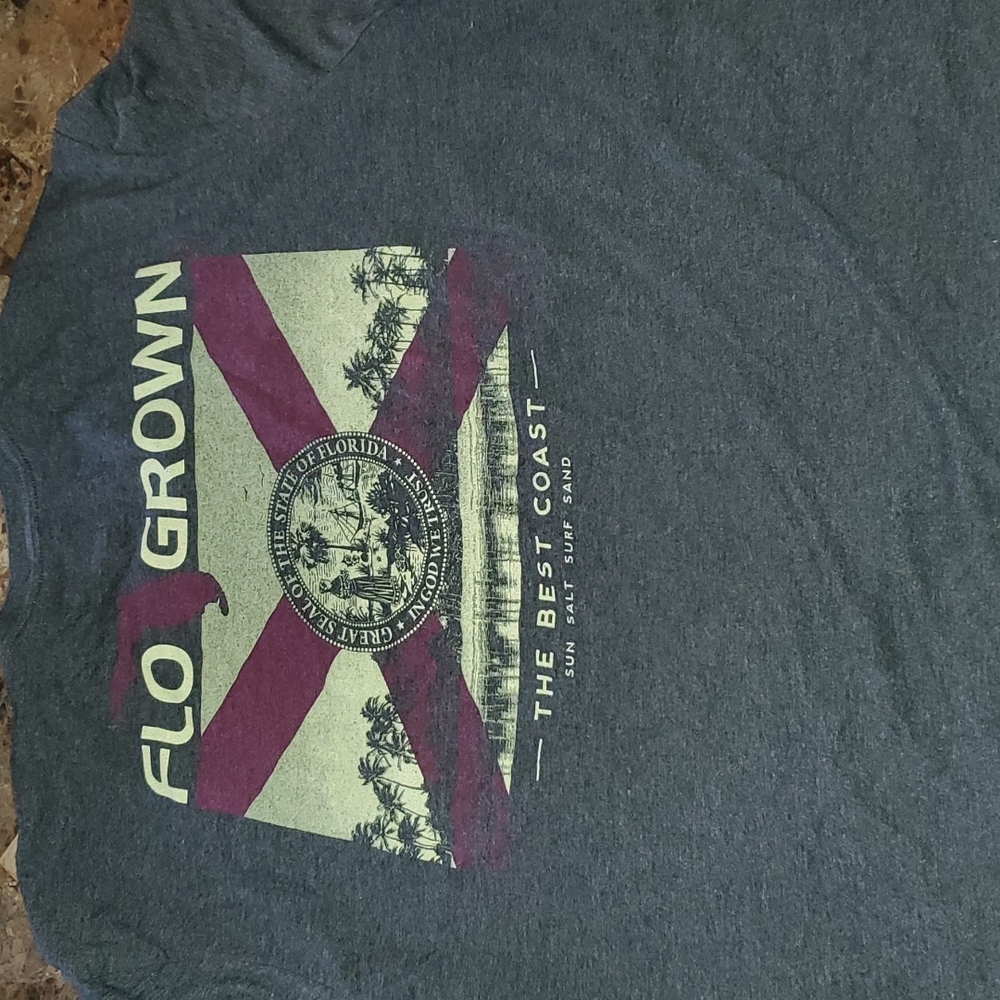 Mens large flow-grown shirt